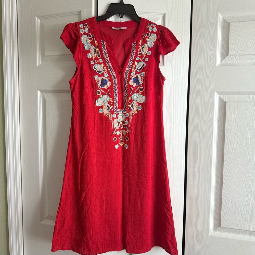EUC Lapogee Floral Embroidered Mini Dress